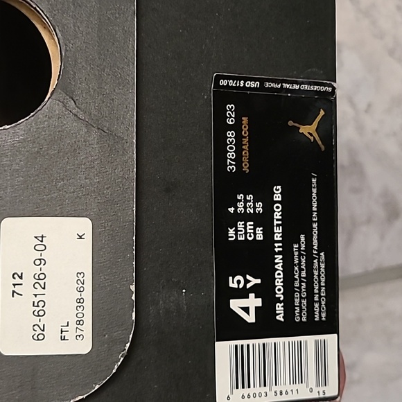 Air Jordan 11 - Picture 4 of 5